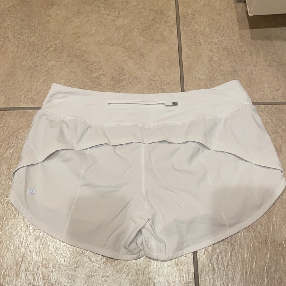 Lululemon speed shorts size 6